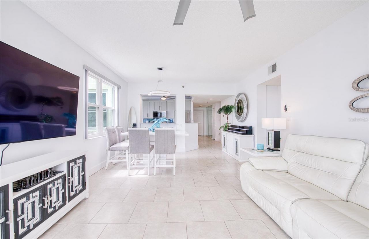 7979 Sailboat Key Boulevard S, Unit 208, South Pasadena, FL 33707 Photo