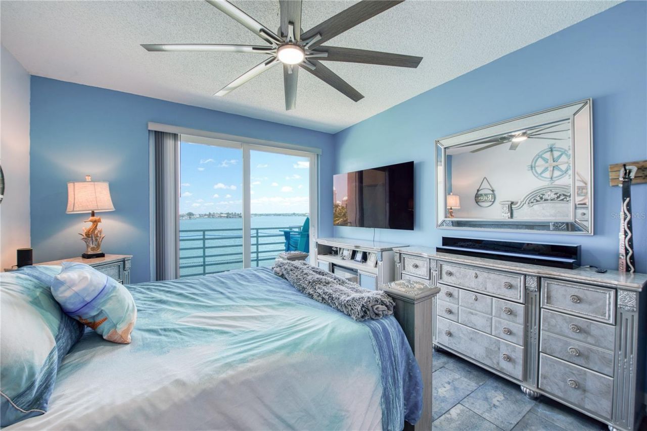 7979 Sailboat Key Boulevard S, Unit 208, South Pasadena, FL 33707 Photo