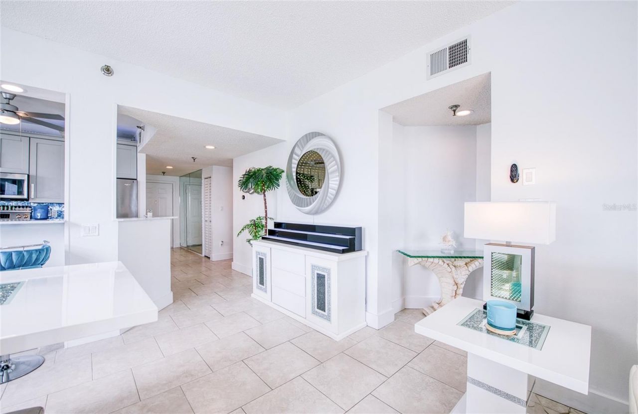 7979 Sailboat Key Boulevard S, Unit 208, South Pasadena, FL 33707 Photo