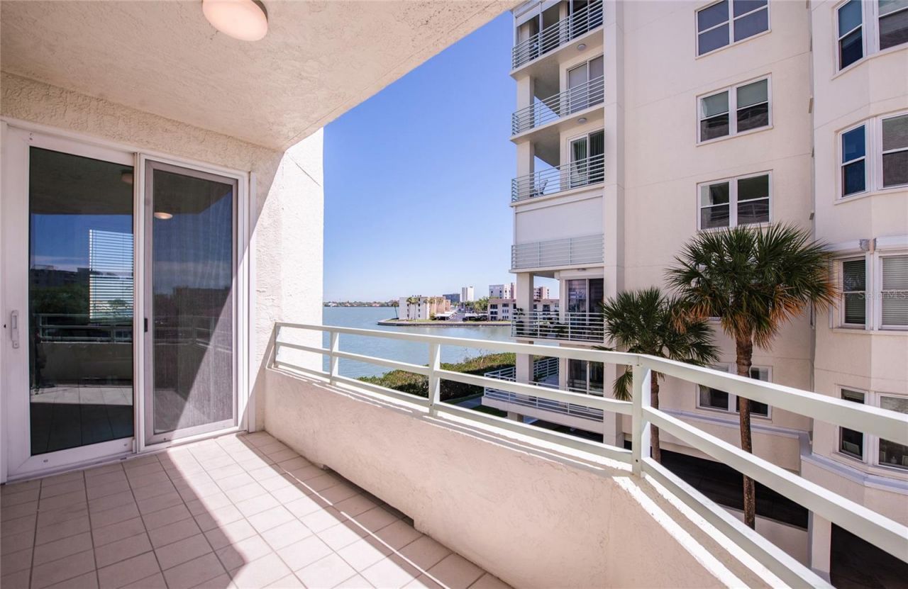 7979 Sailboat Key Boulevard S, Unit 208, South Pasadena, FL 33707 Photo