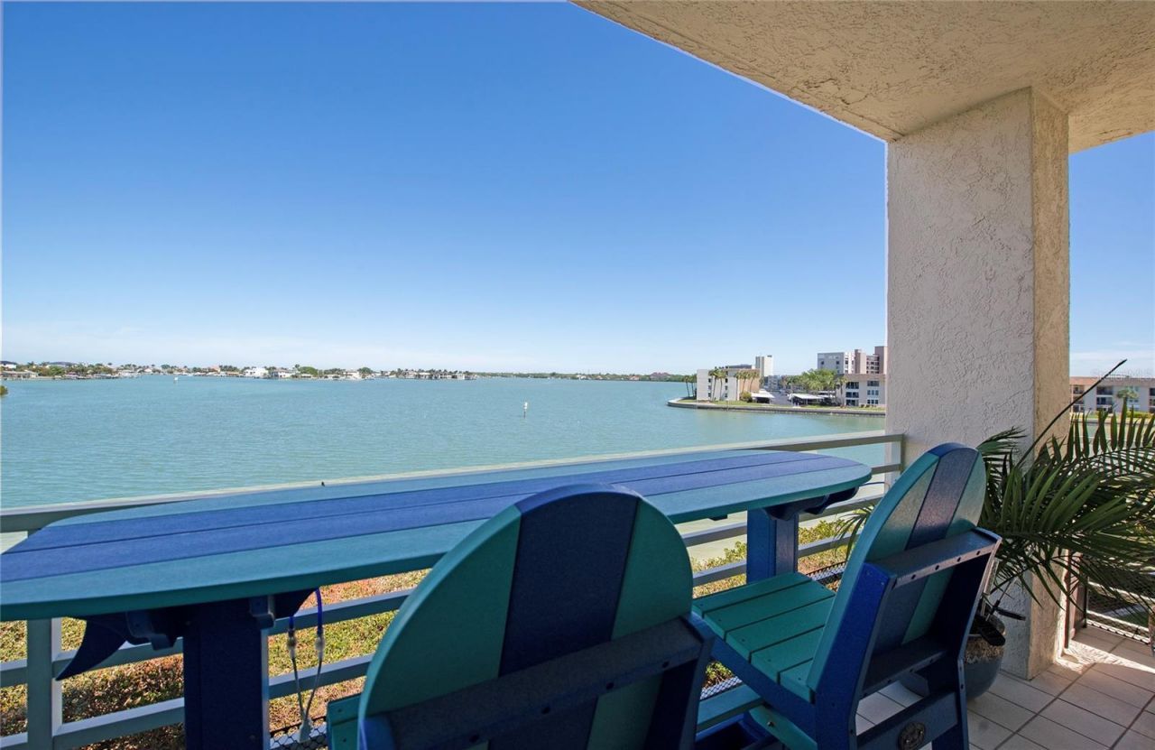 7979 Sailboat Key Boulevard S, Unit 208, South Pasadena, FL 33707 Photo