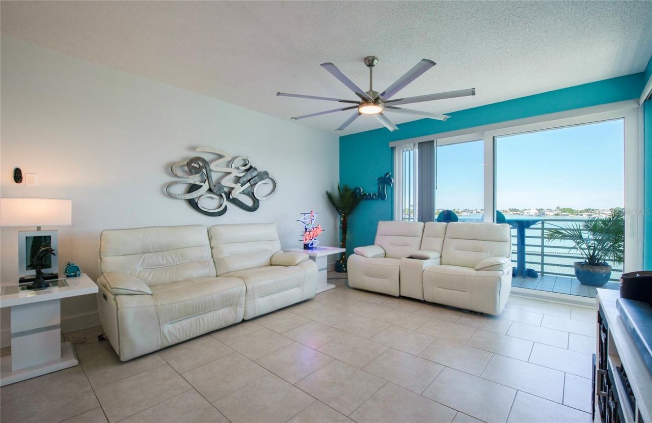 7979 Sailboat Key Boulevard S, Unit 208, South Pasadena, FL 33707 Photo