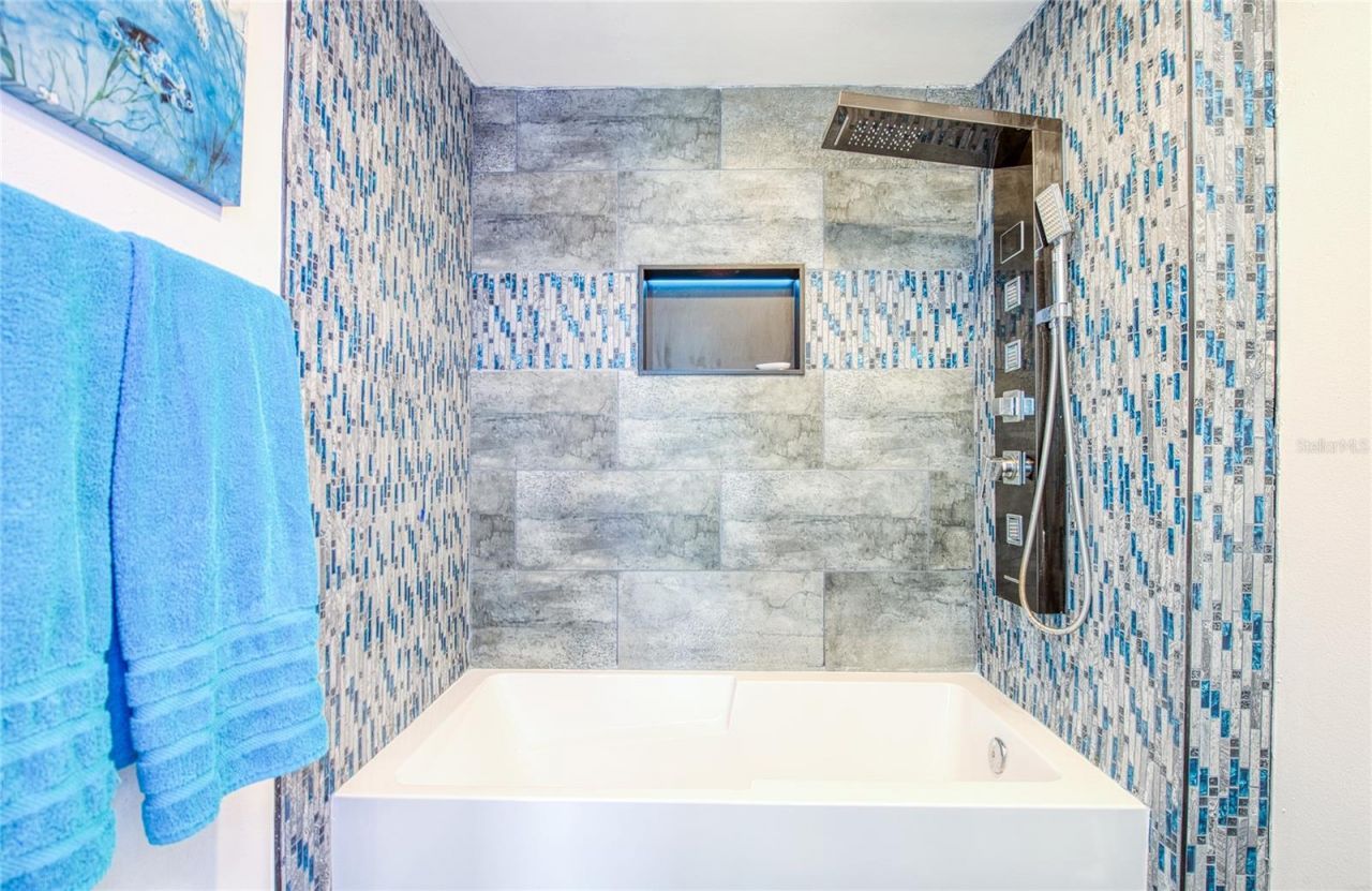 7979 Sailboat Key Boulevard S, Unit 208, South Pasadena, FL 33707 Photo