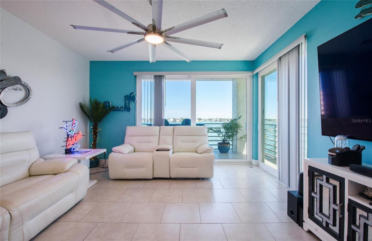 7979 Sailboat Key Boulevard S, Unit 208, South Pasadena, FL 33707 Photo