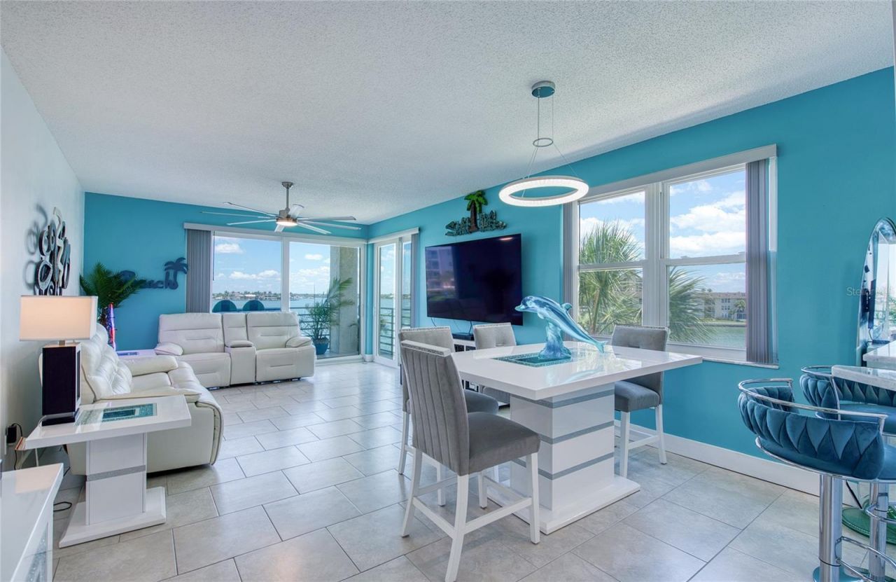 7979 Sailboat Key Boulevard S, Unit 208, South Pasadena, FL 33707 Photo
