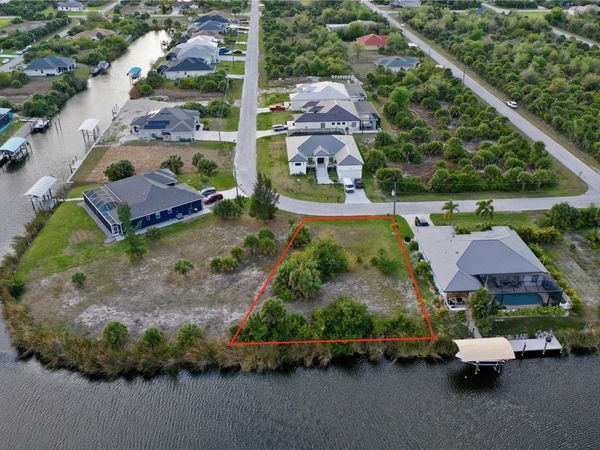 14702 LILLIAN CIRCLE , PORT CHARLOTTE, FL 33981