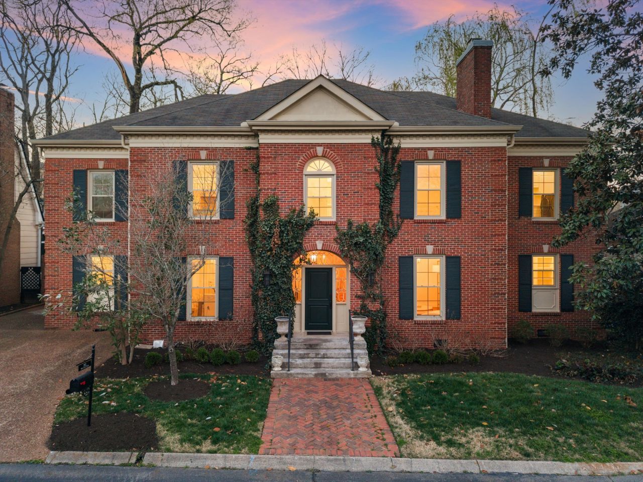 202 Moultrie Park, Nashville, TN 37205 Main Photo