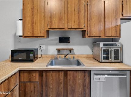 4380 Matich Drive, Reno, NV 89502 Photo