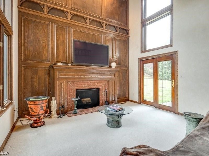 4700 Barnsleigh Drive , Bath, OH 44333 Photo 13