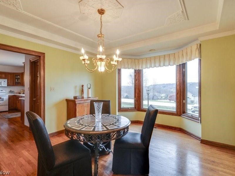 4700 Barnsleigh Drive , Bath, OH 44333 Photo 23