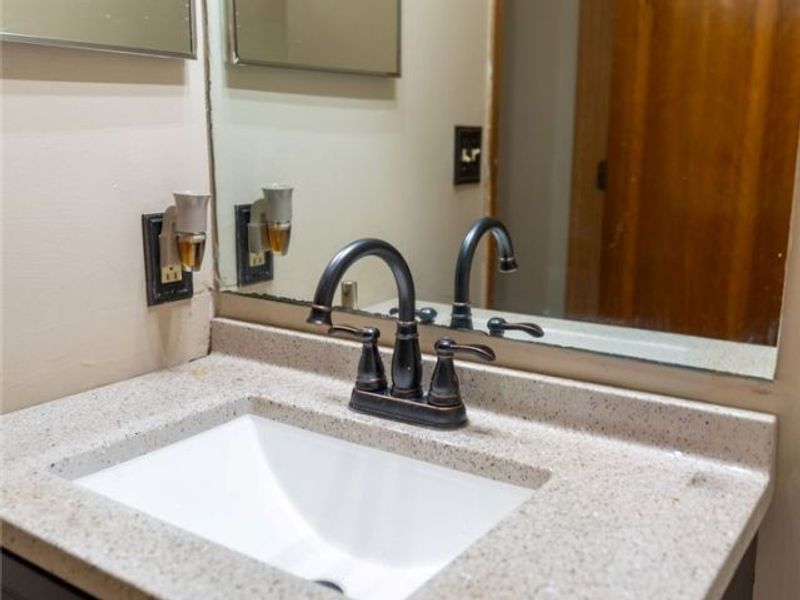 444 Sunshine Avenue, Youngstown, OH 44505 Photo 28