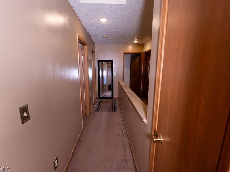 444 Sunshine Avenue, Youngstown, OH 44505 Photo 32