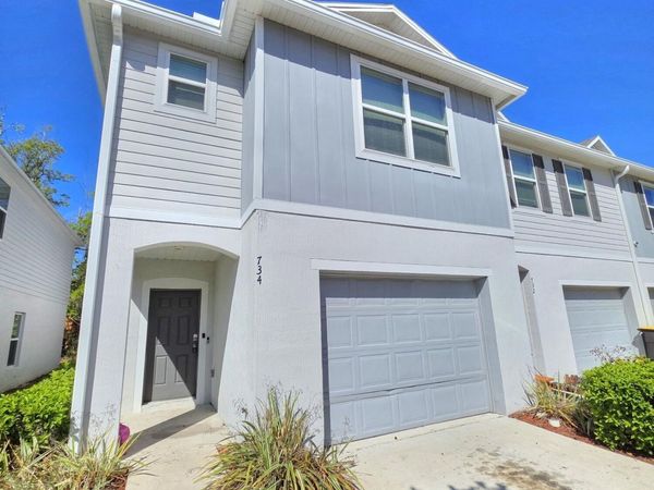 734 BENT BAUM Road, Jacksonville, FL 32205