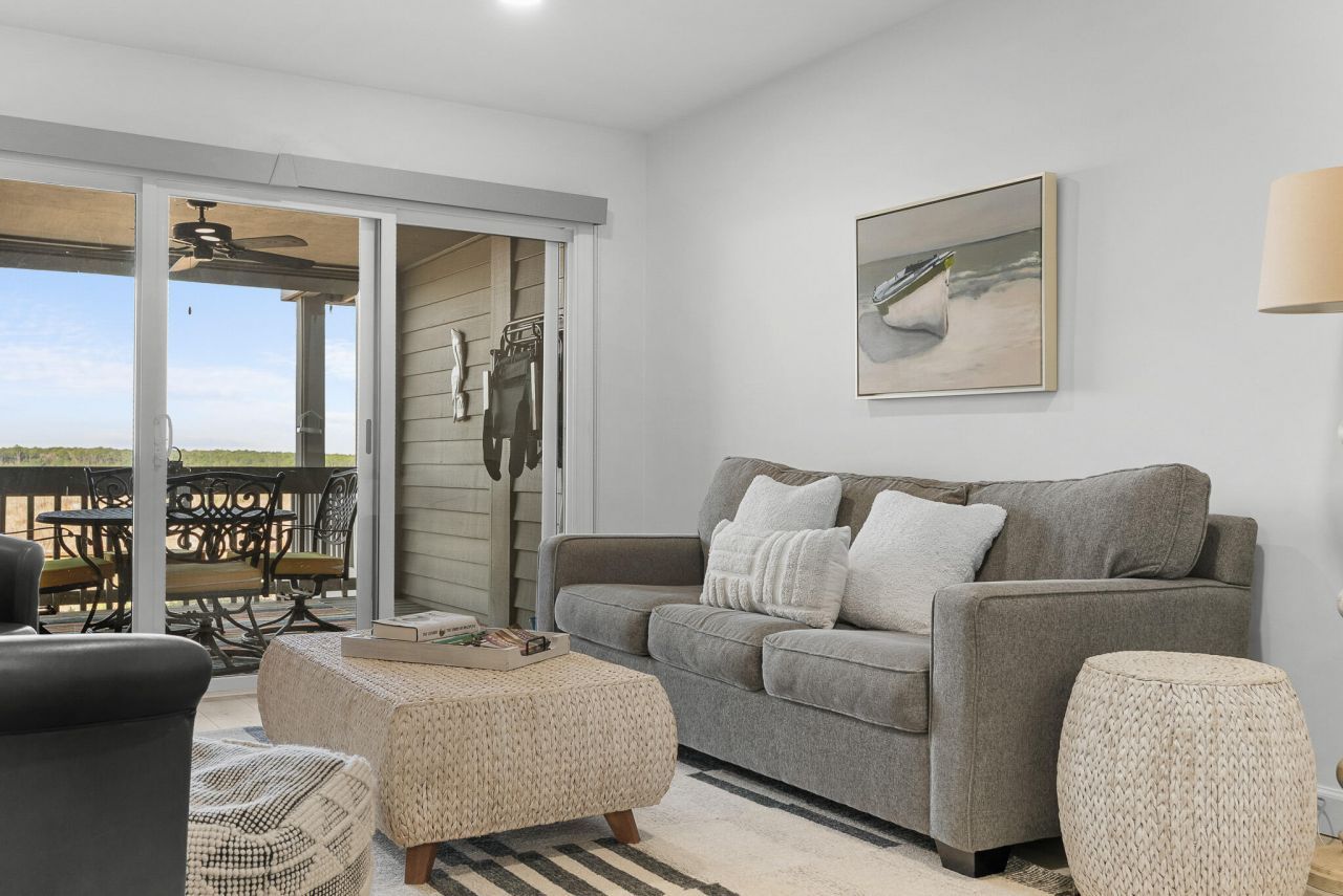 1331 Pelican Watch Villas Photo 4