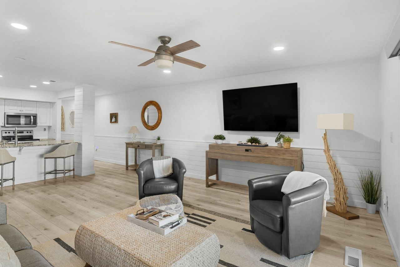 1331 Pelican Watch Villas Photo 9