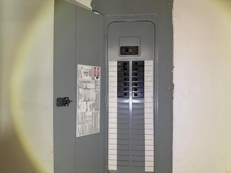 1431 Sullivant Avenue , Columbus, OH 43223 Photo 42