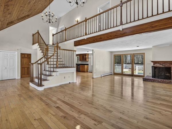 13 Forest Drive, East Kingston, NH 03827