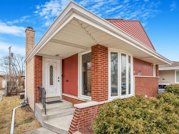 129 Rice Avenue , Bellwood, IL 60104