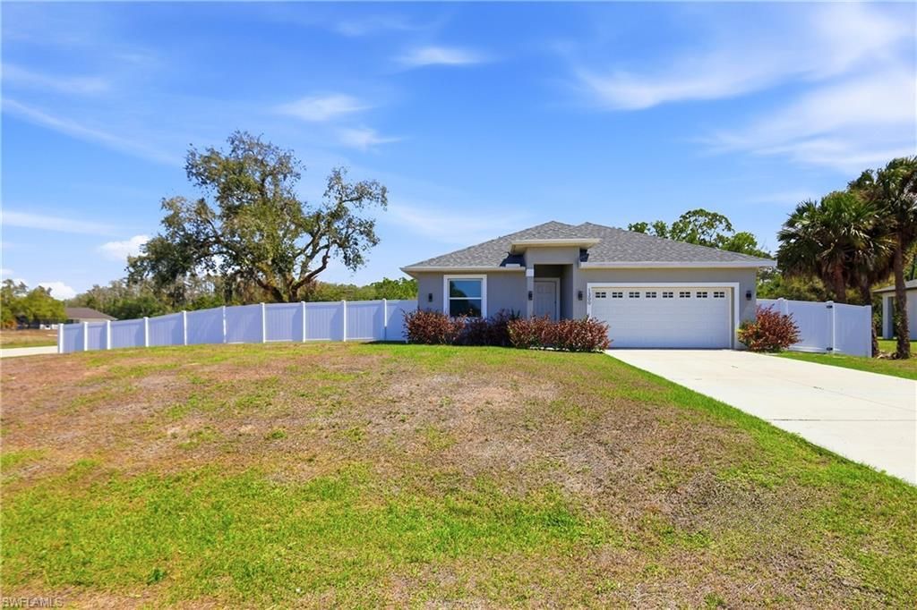 1300 E Bucknell Ln, Labelle, FL 33935 Photo