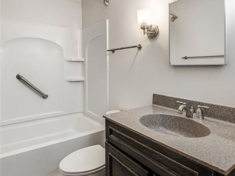 1204 Acorn Drive, Unit 1134, 1136, Oakwood, OH 45419 Photo 13