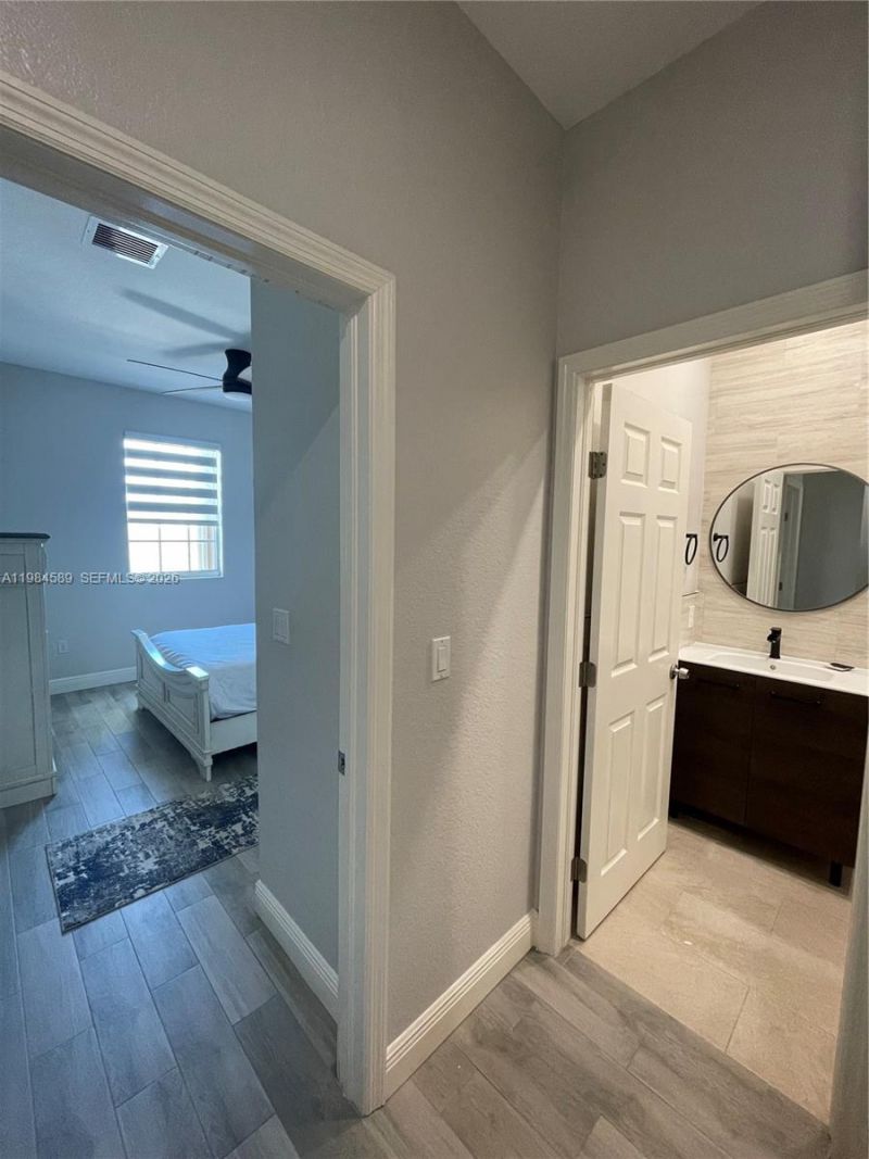 8900 SW 226th Ter, Cutler Bay, FL 33190 Photo