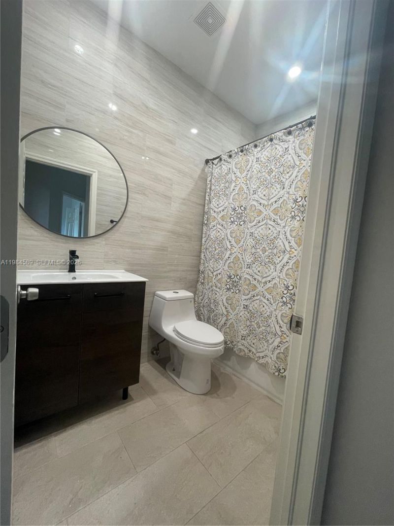 8900 SW 226th Ter, Cutler Bay, FL 33190 Photo