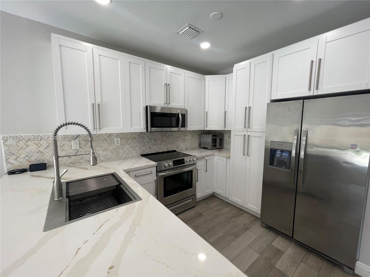 8900 SW 226th Ter, Cutler Bay, FL 33190 Photo