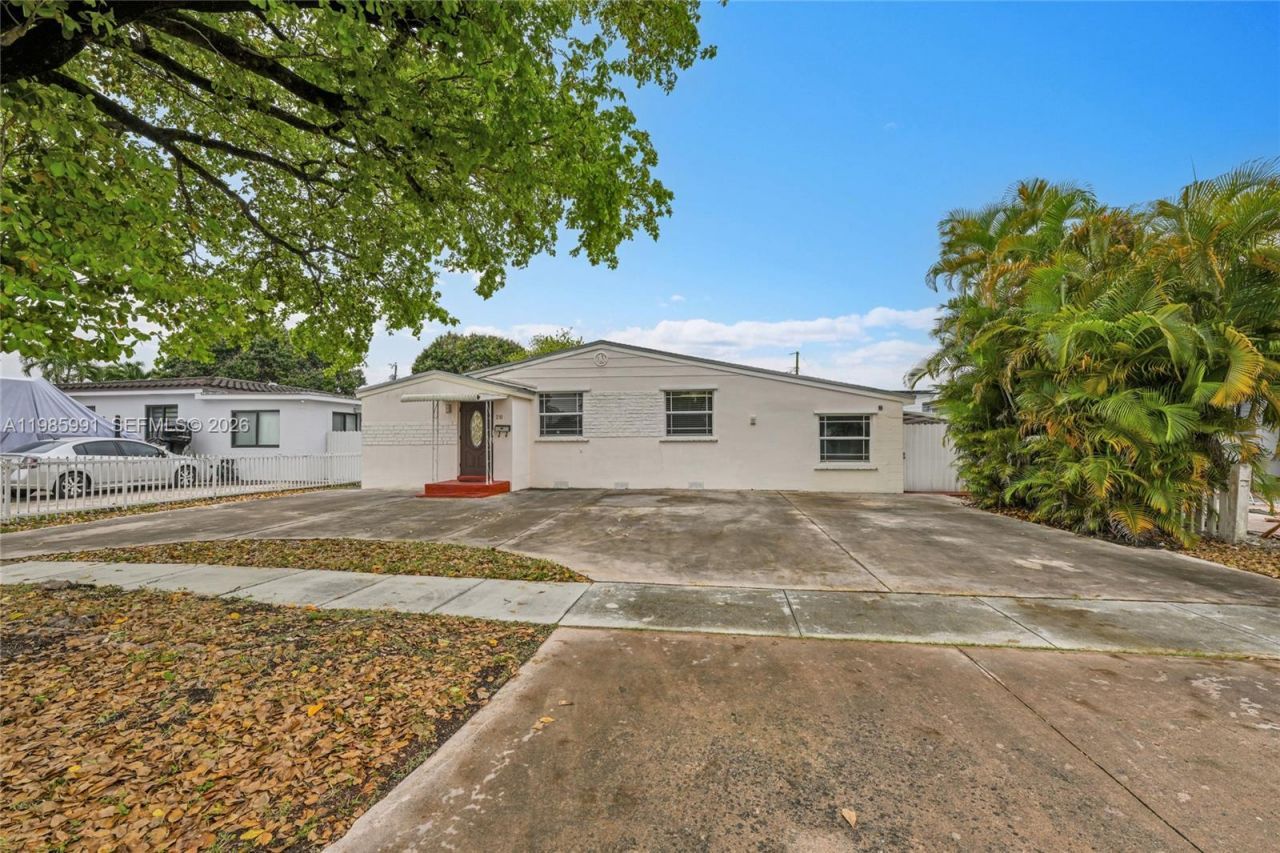 210 E 59th St , Hialeah, FL 33013 Photo