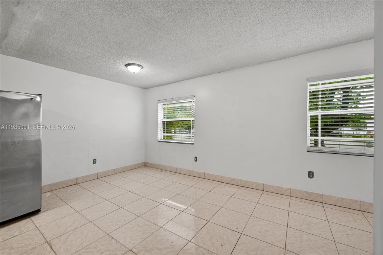 210 E 59th St , Hialeah, FL 33013 Photo
