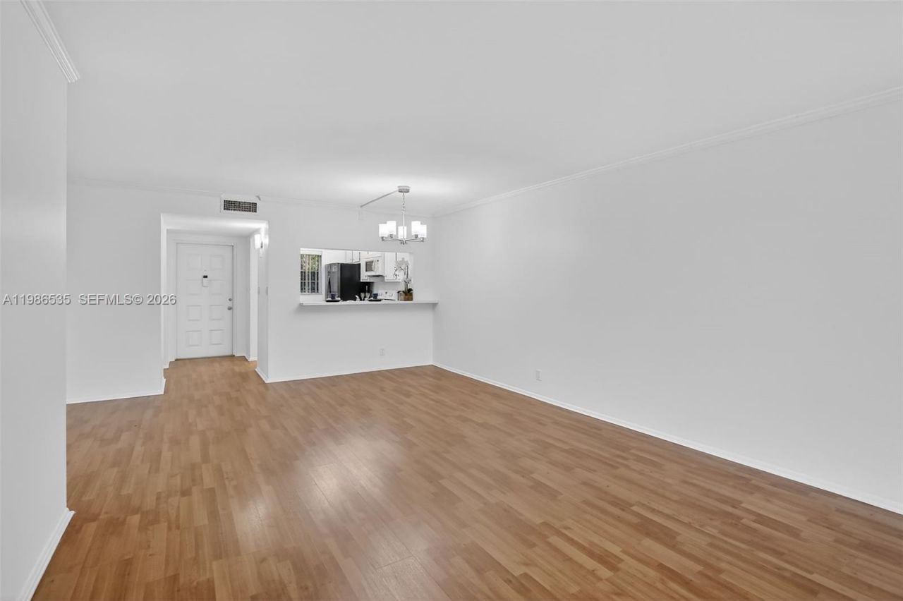 1831 Sabal Palm Dr , Unit 306, Davie, FL 33324 Photo