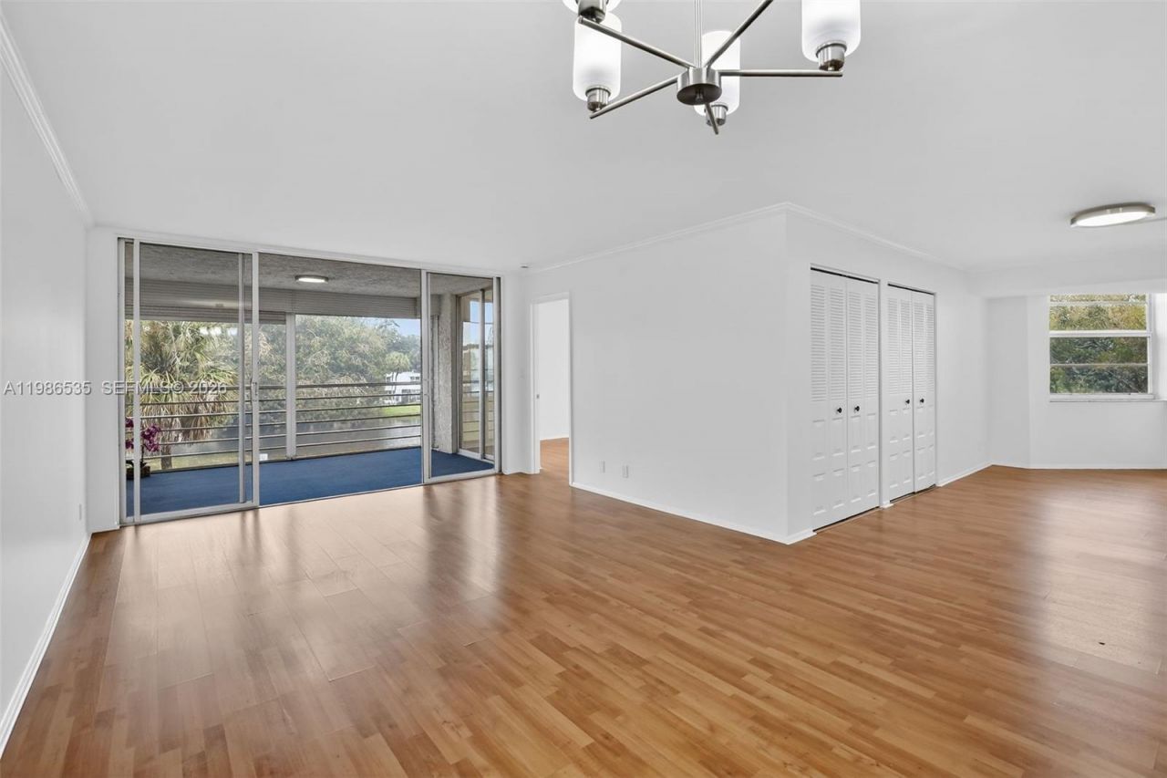 1831 Sabal Palm Dr , Unit 306, Davie, FL 33324 Photo