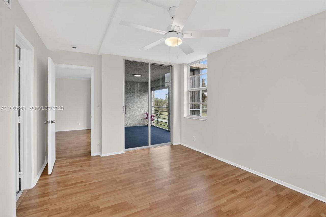 1831 Sabal Palm Dr , Unit 306, Davie, FL 33324 Photo