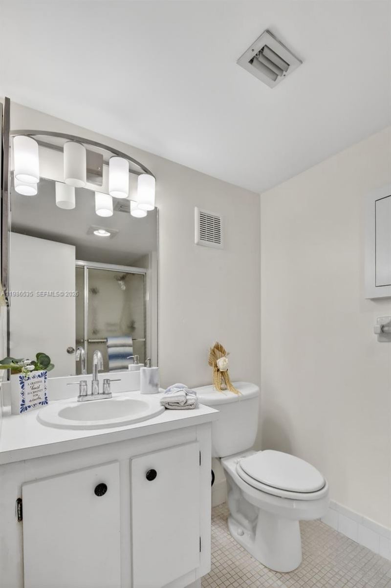 1831 Sabal Palm Dr , Unit 306, Davie, FL 33324 Photo