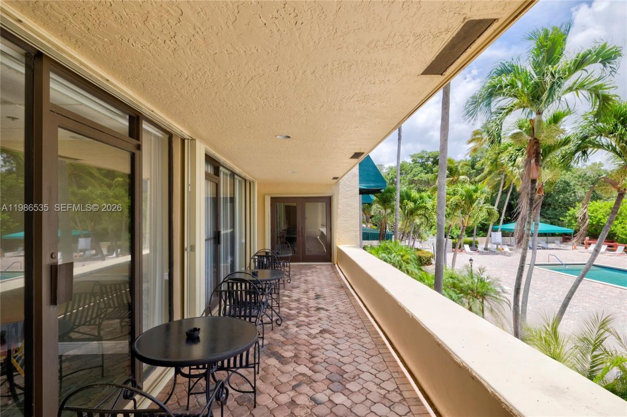 1831 Sabal Palm Dr , Unit 306, Davie, FL 33324 Photo