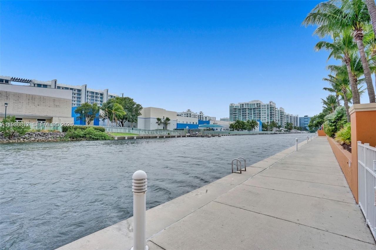 3340 NE 190th St , Unit 1409, Aventura, FL 33180 Photo