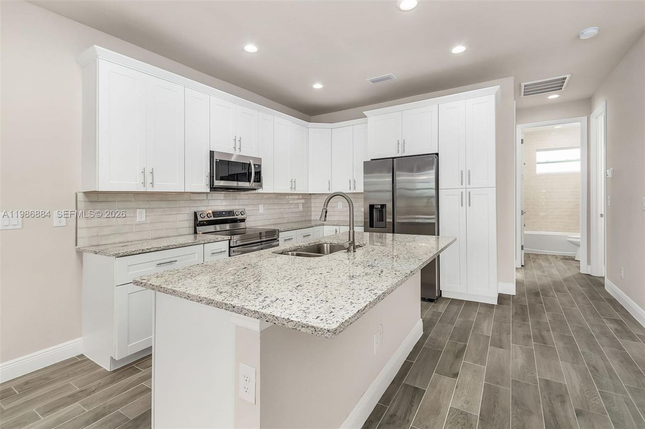 206 Jubilee Terr, La Belle, FL 33935 Photo