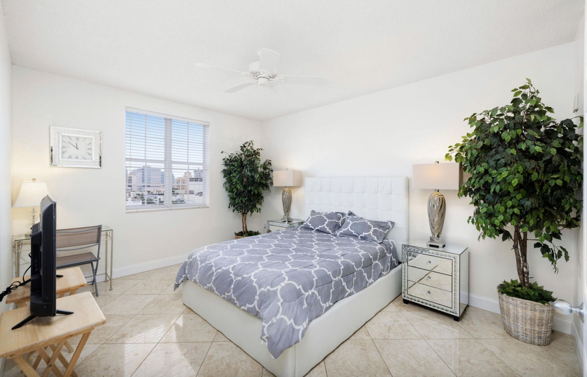 616 Clearwater Park Road, Unit 1202, West Palm Beach, FL 33401 Photo