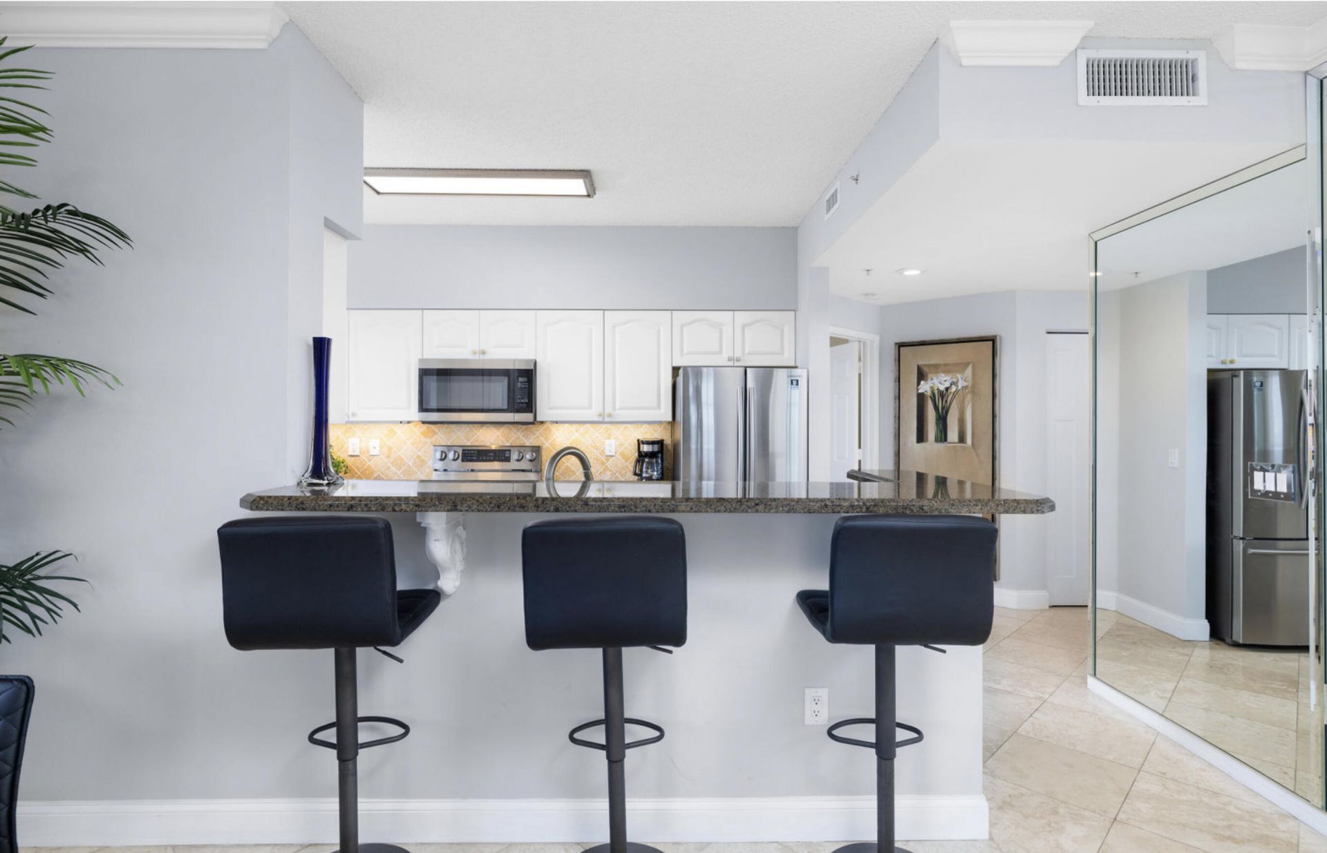 616 Clearwater Park Road, Unit 1202, West Palm Beach, FL 33401 Photo