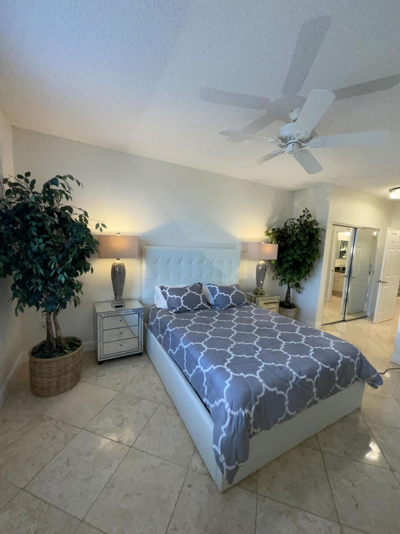 616 Clearwater Park Road, Unit 1202, West Palm Beach, FL 33401 Photo