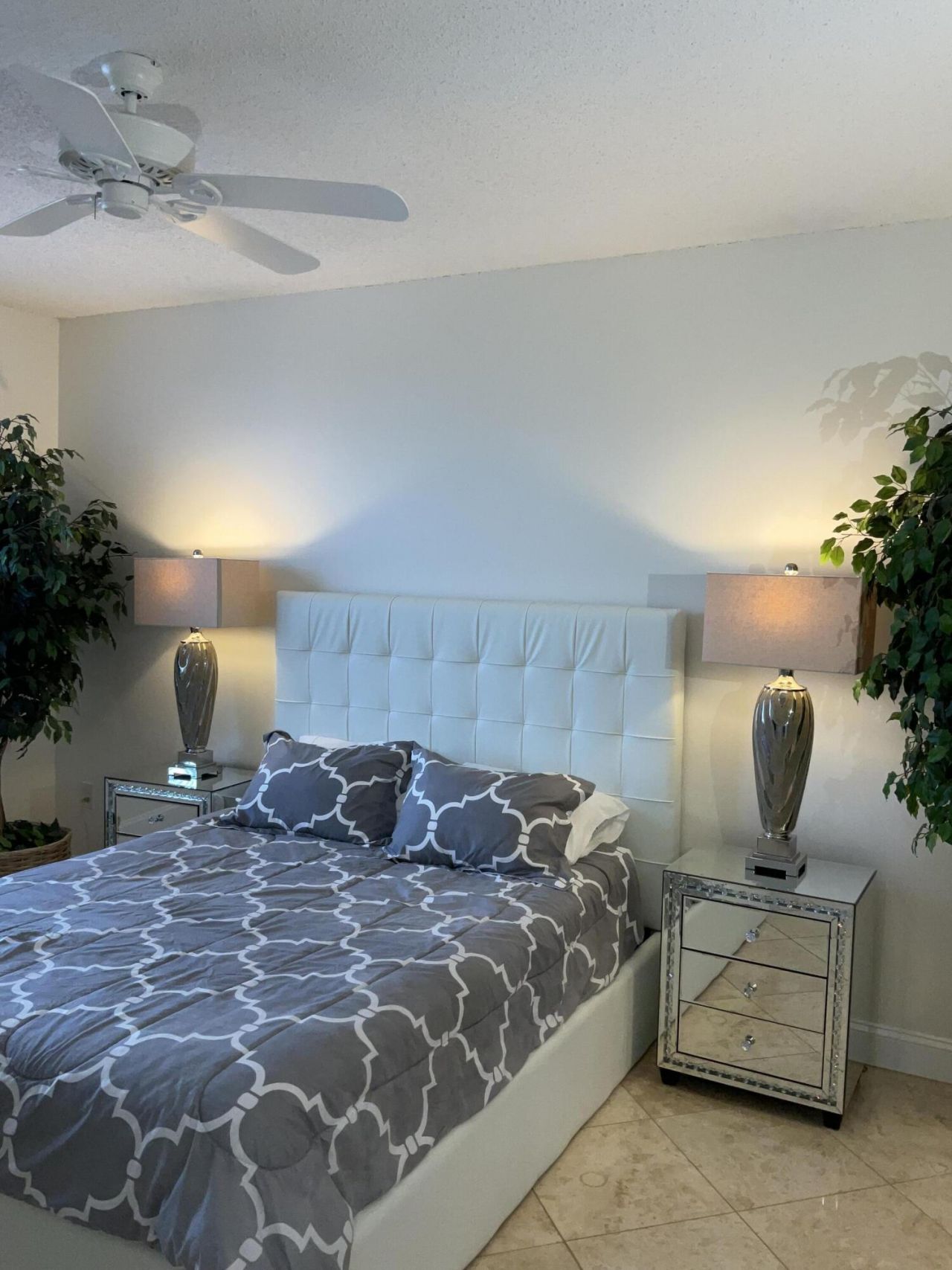 616 Clearwater Park Road, Unit 1202, West Palm Beach, FL 33401 Photo