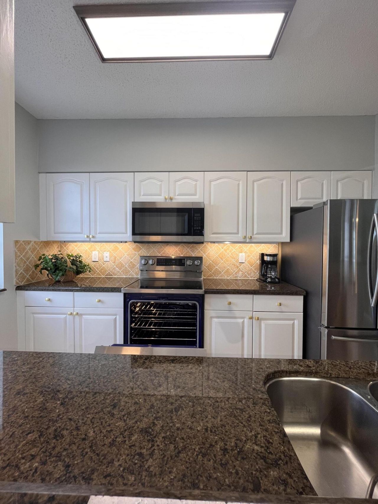 616 Clearwater Park Road, Unit 1202, West Palm Beach, FL 33401 Photo