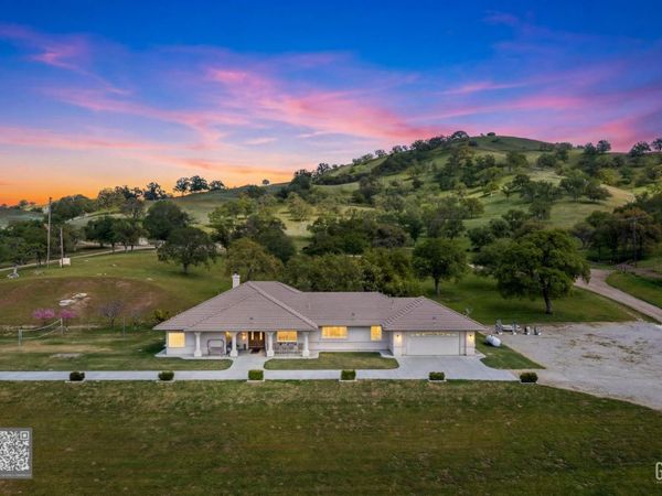 574 Williams Ranch Road, Bakersfield, CA 93308