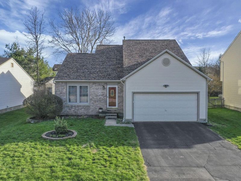 2690 Fernwood Avenue, Lancaster, OH 43130 Photo 2