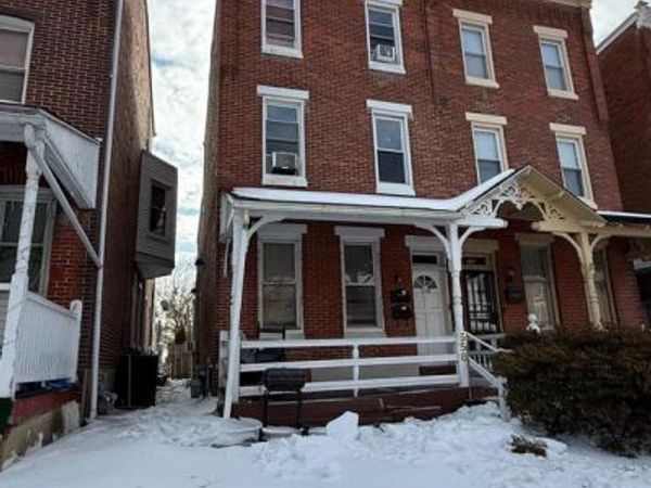 558 STANBRIDGE STREET , NORRISTOWN, PA 19401