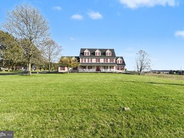4460 SHANGRI LA ROAD, STEWARTSTOWN, PA 17363