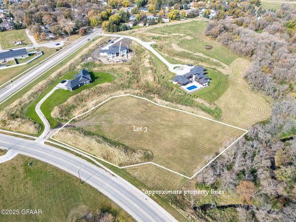 1509 13TH Street SE, East Grand Forks, MN 56721