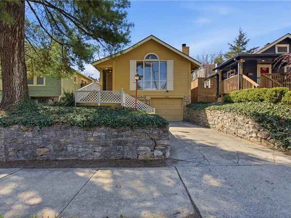 4734 Holly Street, Kansas City, MO 64112