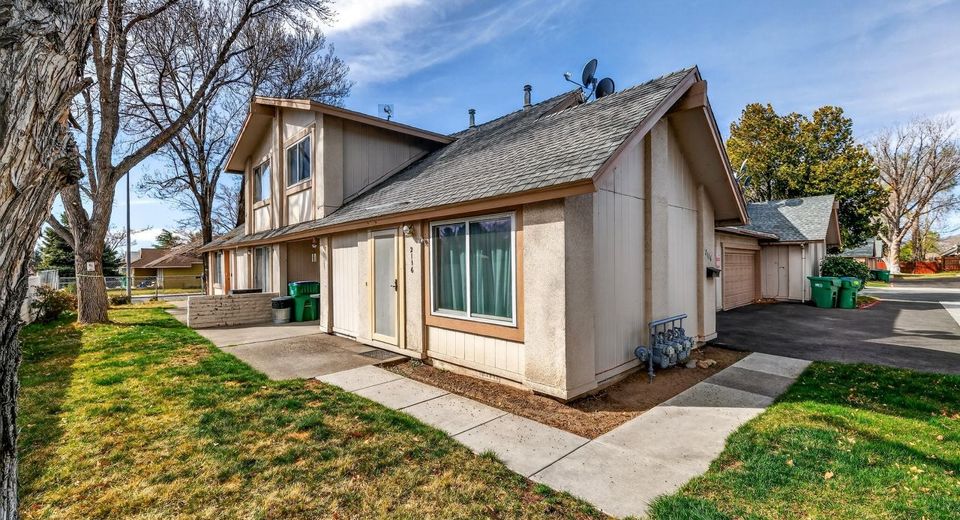 2116 Oppio Street, Sparks, NV 89431 Photo