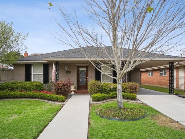 3913 BELLVIEW Street , Metairie, LA 70002