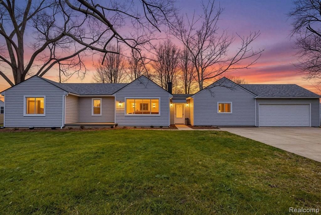 8210 Westpoint Street, Taylor, MI 48180 Main Photo